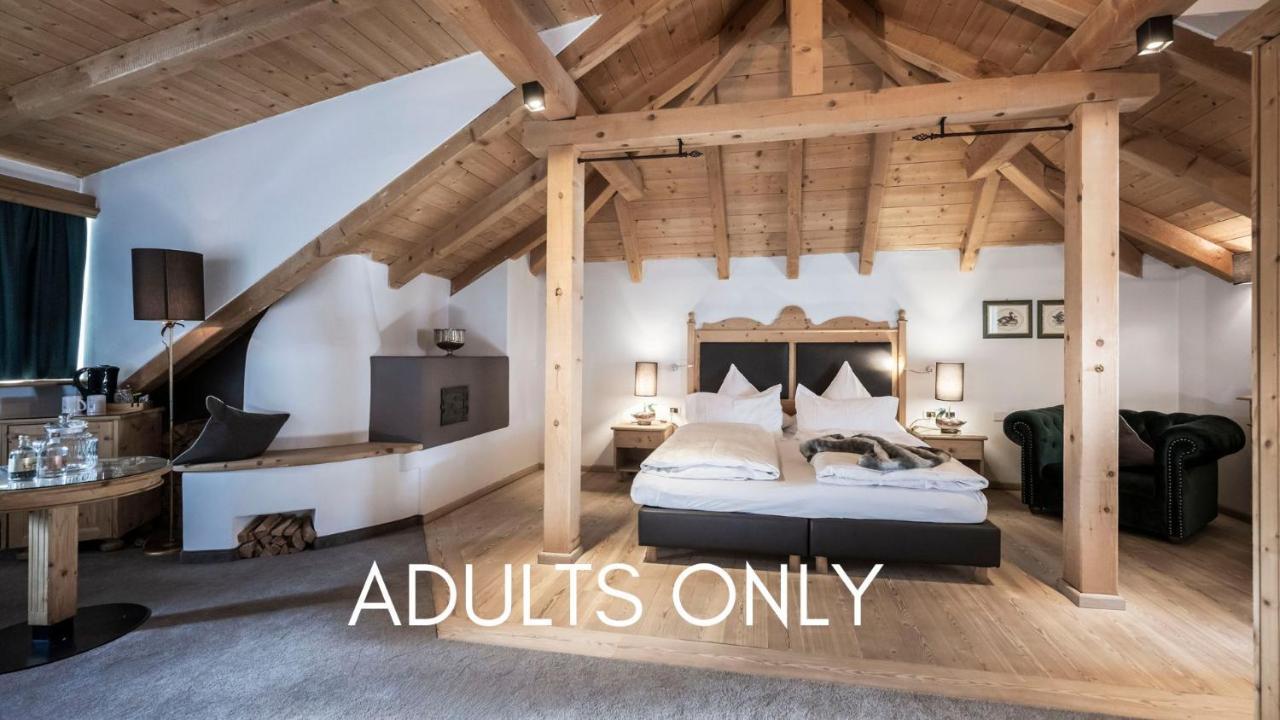 Hotel Acadia - Adults Mountain Home Selva di Val Gardena Dış mekan fotoğraf