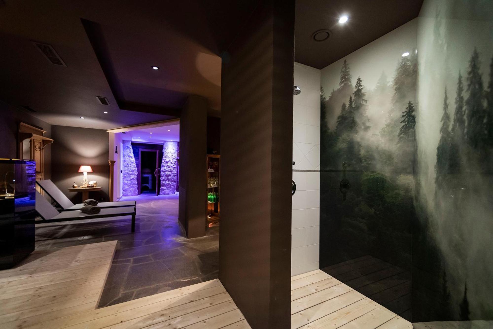 Hotel Acadia - Adults Mountain Home Selva di Val Gardena Dış mekan fotoğraf